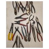 Pliers