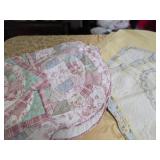 Bedspreads w/ Shams - quilted