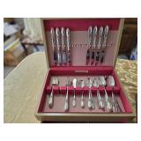 Oneida Silver Plate - 8 pc Setting - White Orchid