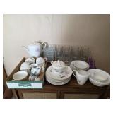American Rose - Teapot, cups, saucers, sugar