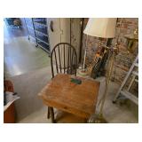 Accent table, chair, floor lamp - works