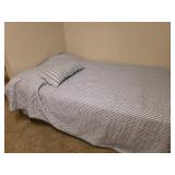 Full Mattress and Quilt Set