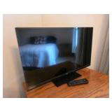 JVC 32-inch LCD TV/DVD Combo LT-32DE73