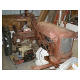 FARMALL CUB TRACTOR