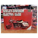Revell 1:8 Harley Davidson Electra Glide