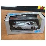 Models Maxx 1:43 Mercedes Benz V8