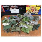 Vintage Army Men, Tanks and More Playset