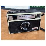 Vintage Imperial Instant Load 900 Camera