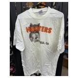 1995 Hooters Costa Mesa, CA Tshirt Size XL