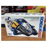 Tamiya 1:12 Honda  NS500 With Racing