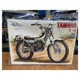 Vintage Heller Yamaha TY 125 1:8 Model Kit
