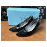 Life Stride Star Black Tess Heels Size 6
