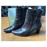 Liz Claiborne Dark Brown Glamour Boots