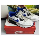 Nike Tennis Shoes Size 7Y