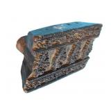 VINTAGE HAND-CARVED "BUNTA"