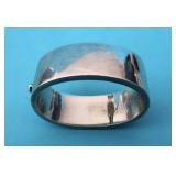 STERLING SILVER HINGED BRACELET