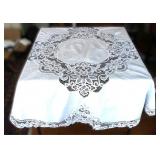 ANTIQUE ROUND BATTENBURG TABLECLOTH