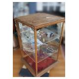 VINTAGE  DISPLAY CASE