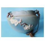 ROSEVILLE POTTERY HANGING PLANTER