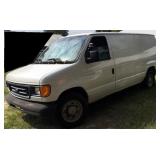 W - 2006 FORD E-150 VAN