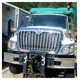 42233 - 2008 International 7500 Dump