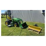 John Deere 2320 Compact Tractor With 200CX Loader