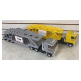 2 ERTL Chevrolet Cab Over Car Haulers
