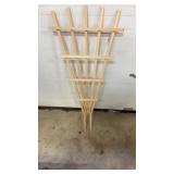 Cedar Fan Trellis