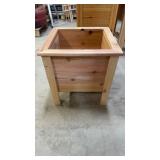 Cedar Raised Planters 16x16x16"