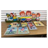 Raggedy Ann and Andy Wall Decor and Books