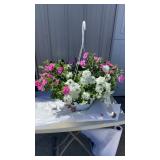 Piece Of Cake MixMasters Hanging Basket