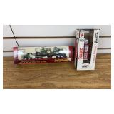 Ertl HO Scale 1948 Peterbilt and Texaco Fuel Pump
