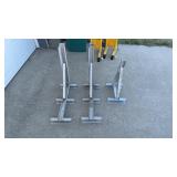 3 Ladder Jacks