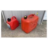 6 Gal. & 2 Gal. Gas Cans