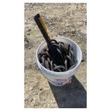 5 Gallon Pal Of Form/Ground Stakes