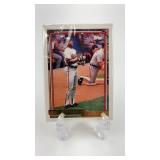 Unopened Pack of 1992 Topps Baseball Cards