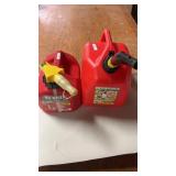 1.25gal & 2.5gal Gas Cans