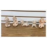 5 Porcelain Babies, 3- Quipe
