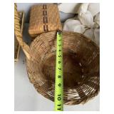 Wicker Baskets and Home Decor