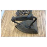 Ober Manufacturing Co. Flat Iron And Stand