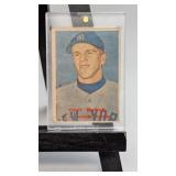 1957 Topps Tony Kubek Card