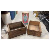 Dupont & Producto Crates Includes Coleman Lantern