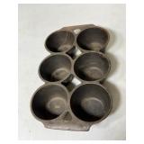 Griswold No 18 Cast Iron Muffin Pan