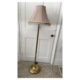 Standing Lamp w/ Shade