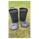 2 Plastic Trash Cans