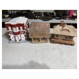 3 Ceramic Houses