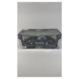 Motor Max 1961 Mako Shark 1/18 Scale Model Diecast