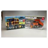 AMT 1/25 Freightliner and Snow Plow Models