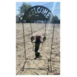 Welcome Swinging Frog Sign