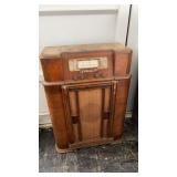 Silvertone Radio-Unknown Condition